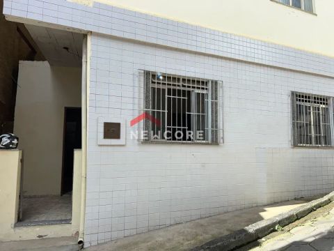 Apartamento em Rua Professora Maria Damasceno Bastos - São Jorge - Manhuaçu/MG