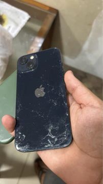 iPhone 13 