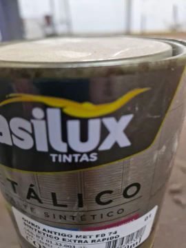 Tinta acrílica metálico marrom avelã 