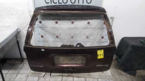 Tampa Do Porta-malas Chrysler Grand Caravan 96 97 98 99 00 