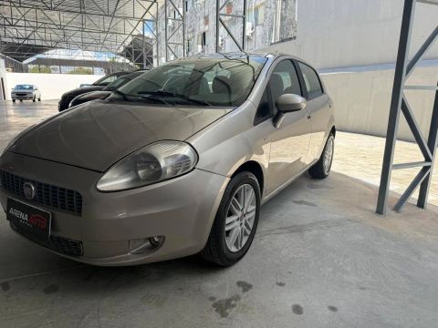 PUNTO ESSENCE 1.8 FLEX 16V 5P MEC