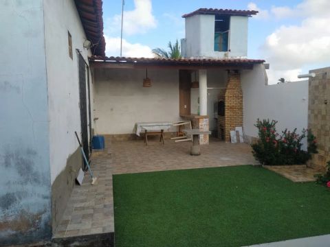 Casa de Praia com Churrasqueira e garagem