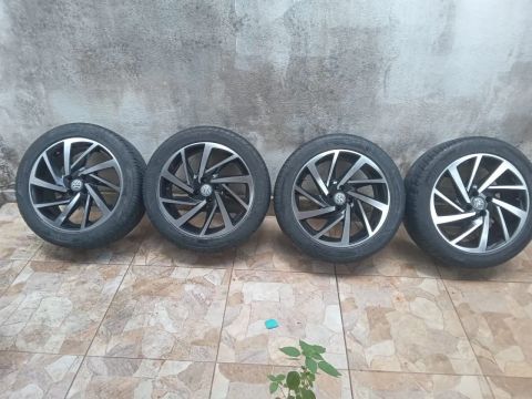 Jogo de rodas VW aro 17 parcelo em até 10x sem juros 