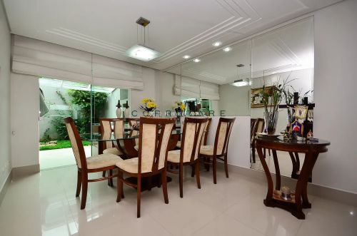 Casa segura em no Jardim Social com 4 quartos