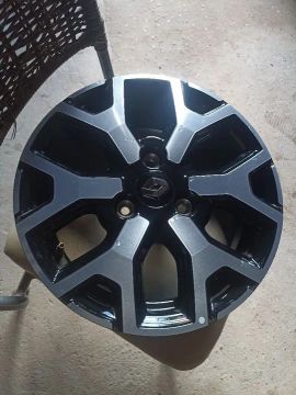 Roda kwid aro 14 