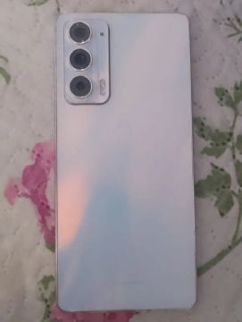Vendo Motorola Edge 20