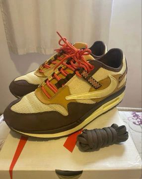 Nike Air Max 1 - Tamanho 41