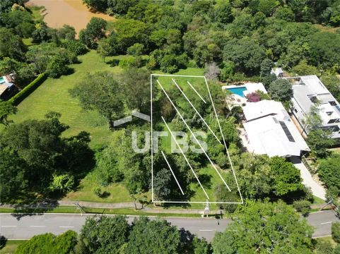 Oportunidade Única: Lote Espetacular no Residencial Aldeia do Vale