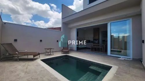 Casa com 4 quartos sendo 2 suítes, piscina aquecida, toda planejada e aquecimento solar.