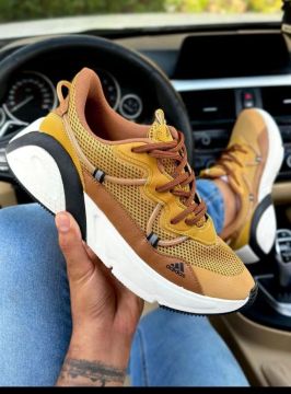 Tênis Adidas Masculino Couro Marrom