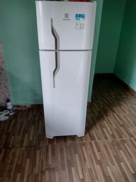 Geladeira Para concerto 