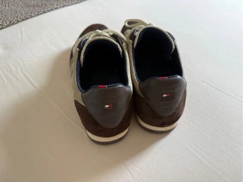 Tênis Tommy Hilfiger Marrom