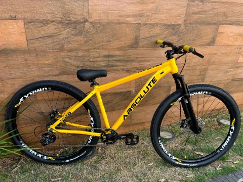 Bicicleta Absolute Nero5  Kit Shimano 7v