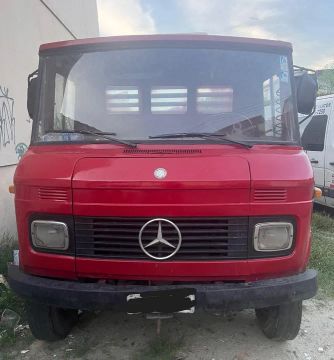 Caminhão Mercedes Benz 608 - Excelente estado
