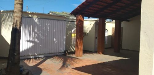  Casa à Venda - Bairro Vila da Amizade