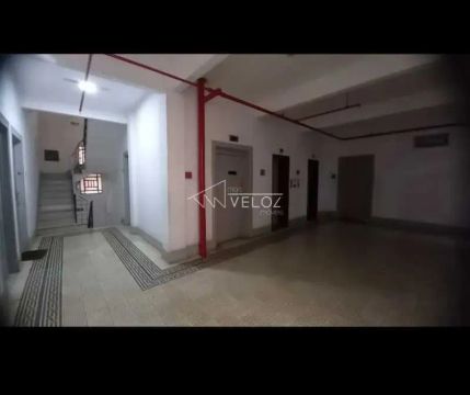 Apartamento - / Residencial / Centro