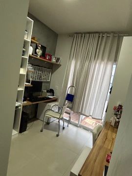 Vende casa no Caçari 