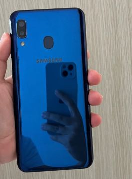 Samsung Galaxy A20 - Azul Escuro
