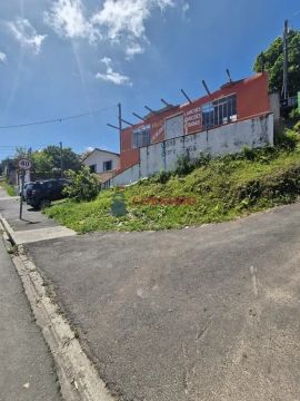 Terreno com 432m²a venda no Bairro Cachoeira