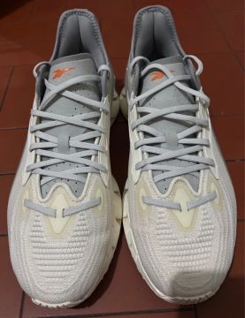 Tênis Reebok original - tamanho 42