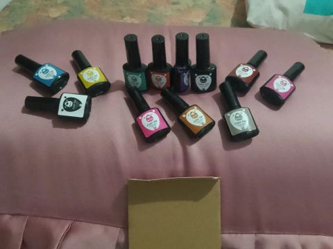 Kit de Esmaltes em Gel Coloridos - 12 Cores