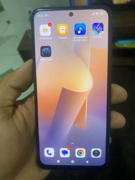 Smartphone Android desbloqueado 6.7 polegadas