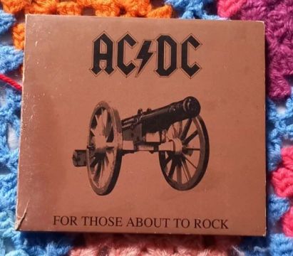 CD AC/DC FOR THOSE ABOUT TO ROCK ORIGINAL COM ENCARTE