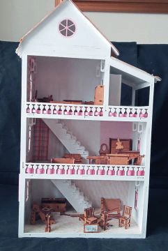 Casa de Bonecas em MDF  Original Grande   linda c/ 30 móveis     Fabulosa casa  Bonecas   