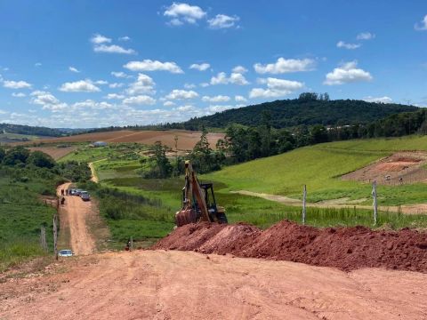 Lotes de 500m² em Cotia  Condomínio Fechado com Segurança e Contato com a Natureza