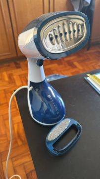 Passadeira A Vapor Portátil Mondial Vp-09 220V