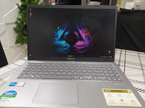 Asus vivobook IRIS xe, Core i5 11Th, Tela Nanoedge IPS