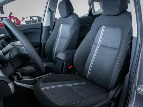 Bancos dianteiros e traseiros Chevrolet Tracker