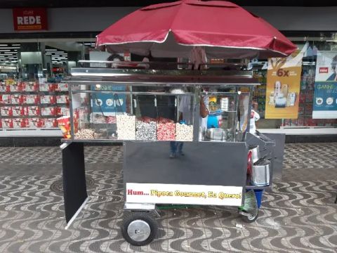 Carrinho de pipoca. 