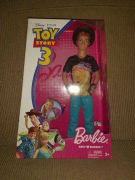 Boneco Ken loves Barbie Toy Story 3