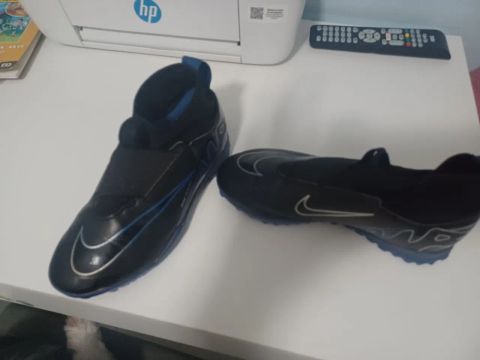 Chuteira socity Nike mercurial Air zoo n 35m