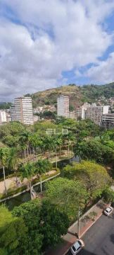 ELO IMÓVEIS VENDE EXCELENTE APARTAMENTO NO CENTRO DA CIDADE DE VITÓRIA