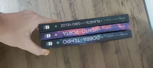 Trilogia Uma Dobra no Tempo - Madeleine L'Engle