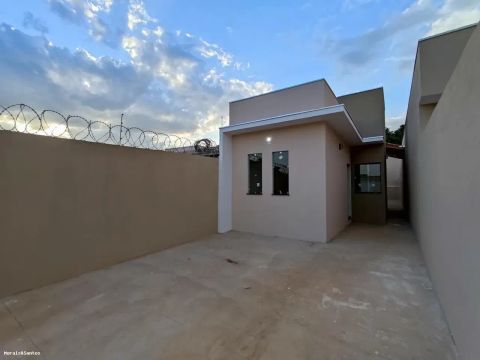 M-CASA À VENDA BAIRRO ALTEROSAS  MONTES CLAROS MG