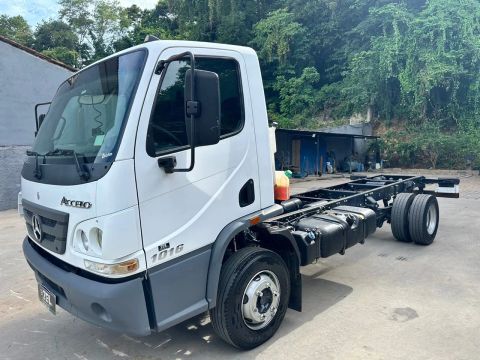 MB 1016 ANO 2021 AUTOMÁTICO 