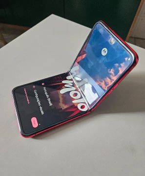 Celular Moto razr 