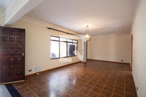 Casa à Venda - Vila Yara, 3 Quartos, 333 m2