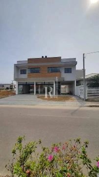 Apartamento com 02 dormitórios sendo 1 suíte disponíel para venda no Bairro XV de Novembro