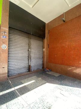 Loja no bairro Floresta, com 90m2.