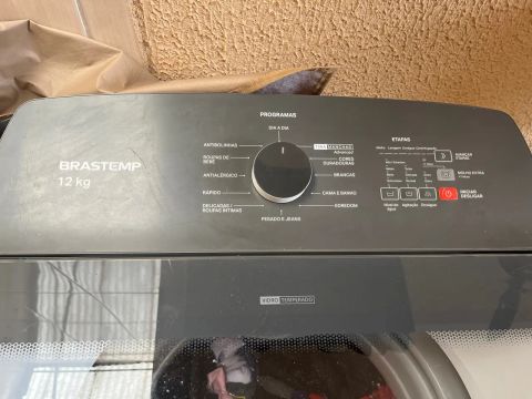 Máquina de lavar roupa Brastemp 12 kg 