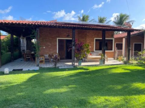 Vendo casa para investimento 4 quartos no pontal do Boqueirão 