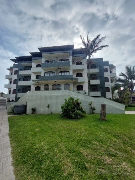 Apartamento com 03 dormitórios