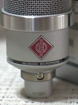 Neumann TLM 102 Níquel - Novo, sem uso