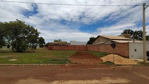 Lotes - 2 juntos - ARSO 132 - Para CONSTRUTOR - Nascente - Frente praça