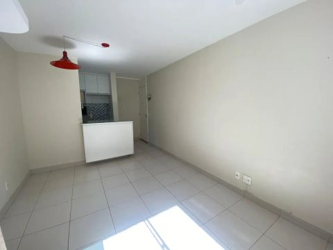 Aluguel de Apartamento em Vargem Pequena de 3 quartos ao lado shopping