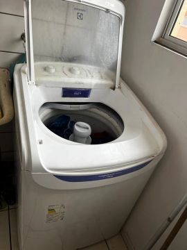 Máquina de Lavar Electrolux Turbo Economia 10kg